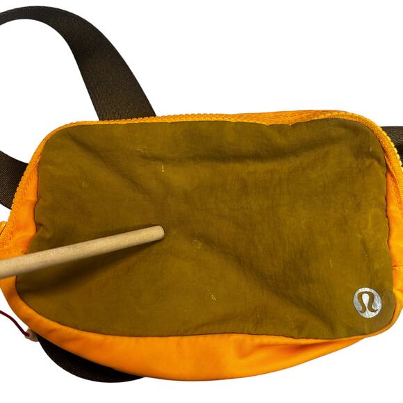 LuluLemon Everywhere Belt Bag Gorpcore‎ Orange Green Hiking Outdoor Durable - Picture 5 of 5